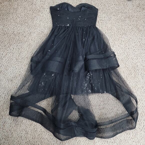 MONIQUE LHUILLIER SEQUINED TIERED TULLE SKIRT, SIZE 8 GRADUATION - Picture 5 of 10